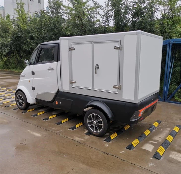 52 Km/h Electric Car Ev Fast Food Van Small Delivery Vehicle With Cooling System 52 Km/h Electric Car Ev Fast Food Van Small Delivery Vehicle With Cooling System