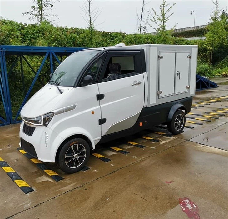 52 Km/h Electric Car Ev Fast Food Van Small Delivery Vehicle With Cooling System 52 Km/h Electric Car Ev Fast Food Van Small Delivery Vehicle With Cooling System