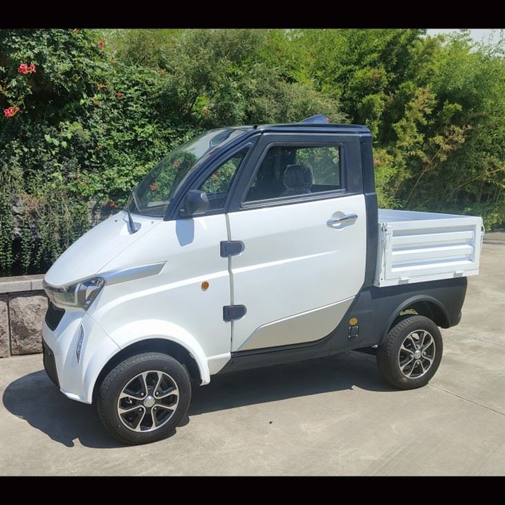 J2-C Four Wheels Electric Mini Car Past tezlikda yuqori sifatli transport vositasi